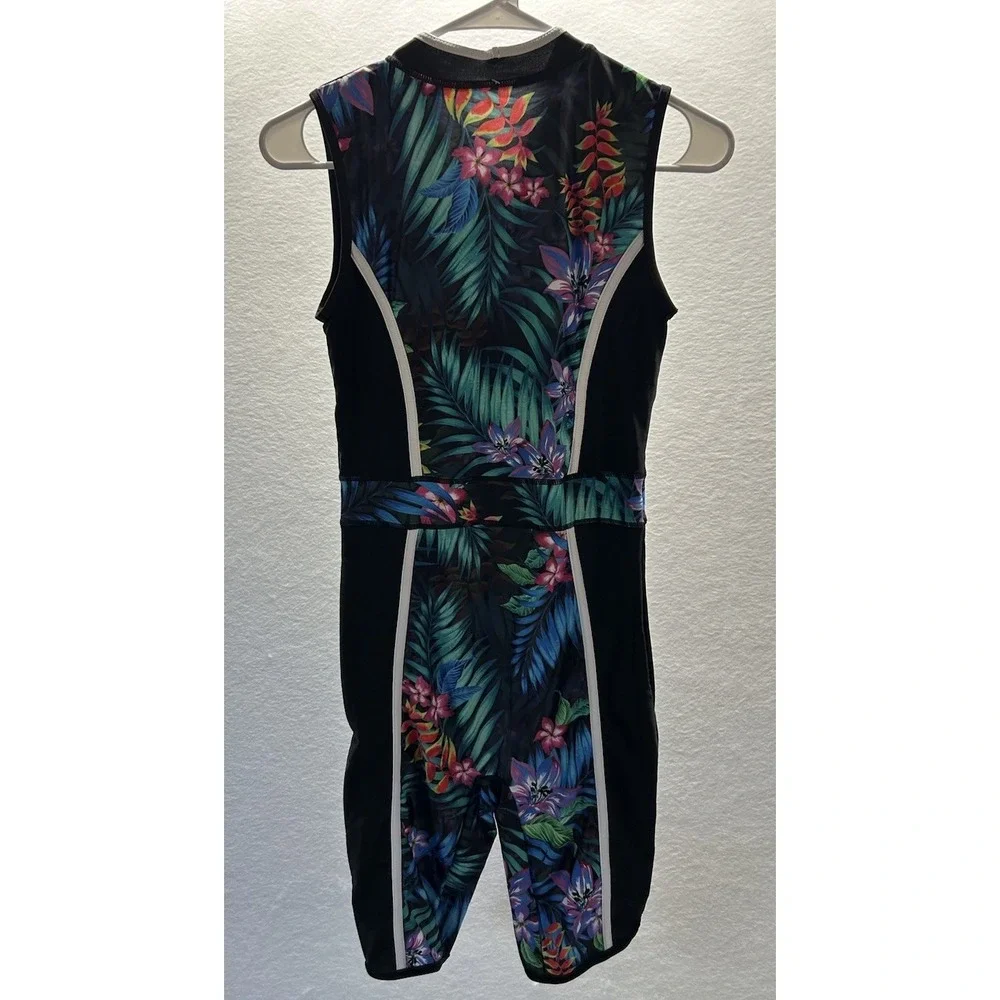 NESY floral tropical